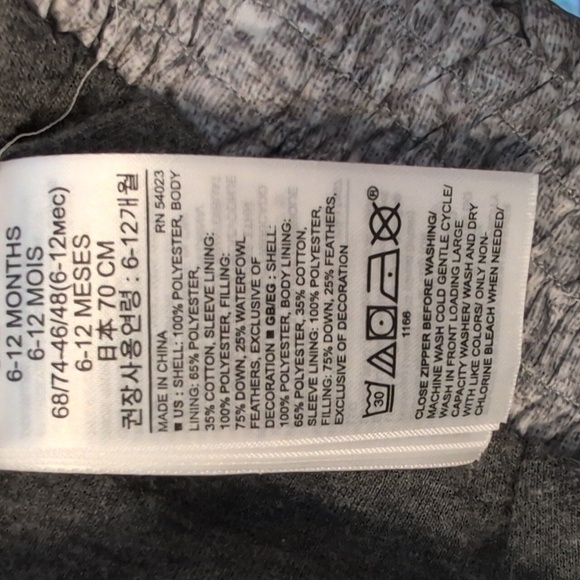 ๐2 For 30๐ Gap Puffer Coat with Bear Ears - Picture 6 of 6